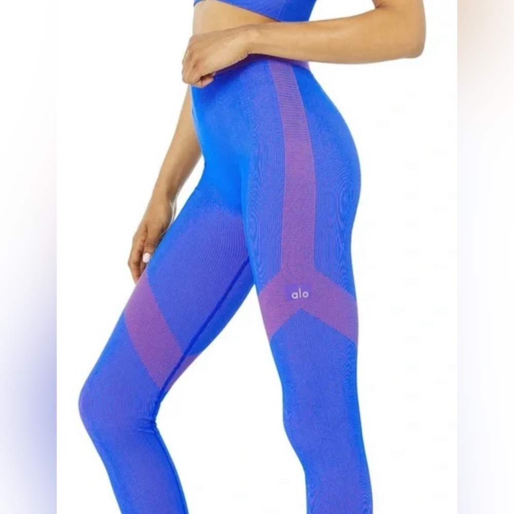 ALO YOGA ILLUSION LEGGINGS